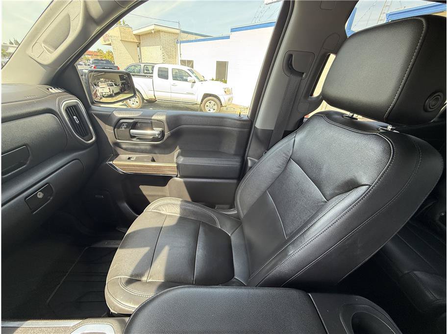 Used 2019 Chevrolet Silverado 1500 LT Trail Boss AWD/4WD image 31