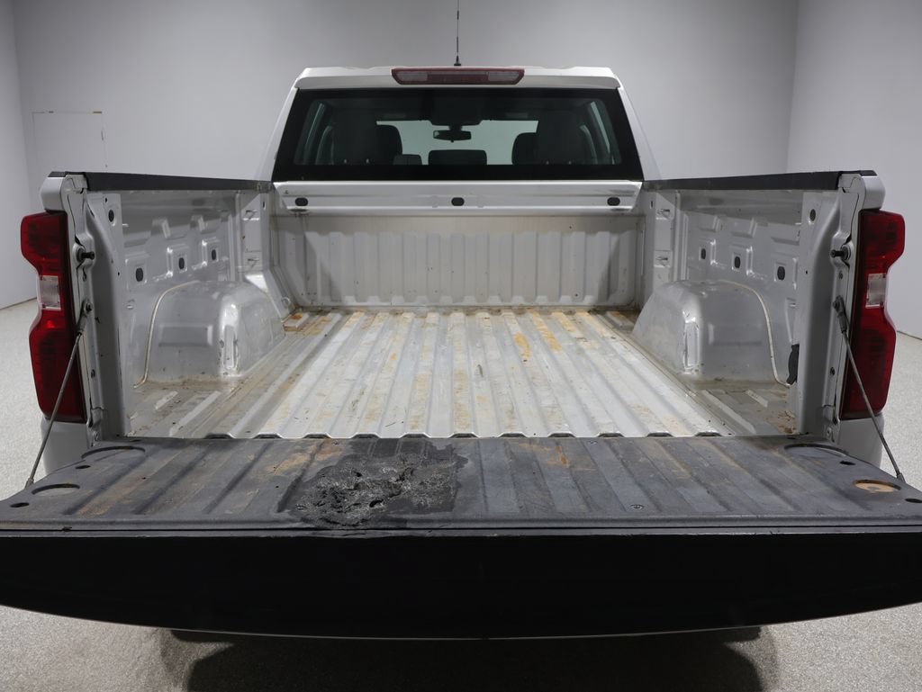 Used 2019 Chevrolet Silverado 1500 W/T w/ WT Fleet Convenience Package AWD/4WD image 4