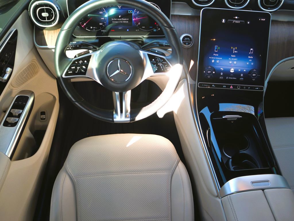 Certified 2024 Mercedes-Benz GLC 300 4MATIC image 11