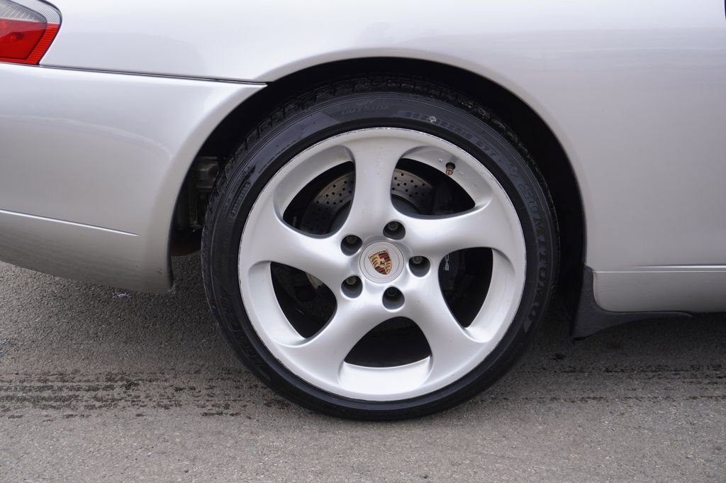 Used 2001 Porsche 911 Carrera image 12