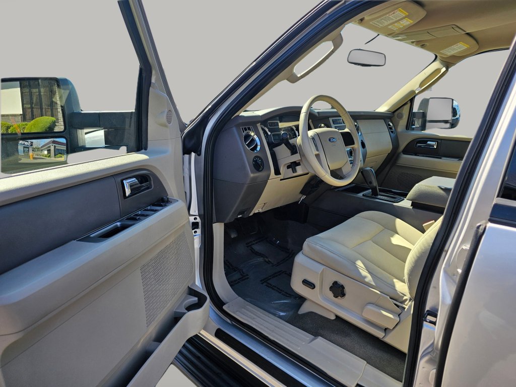 Used 2014 Ford Expedition EL XL image 17