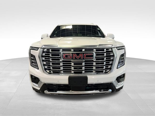 Used 2025 GMC Yukon XL Denali AWD/4WD image 2
