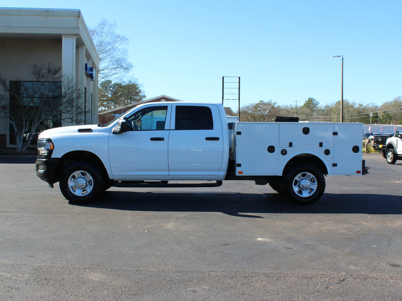 Used 2024 RAM 2500 Tradesman image 11