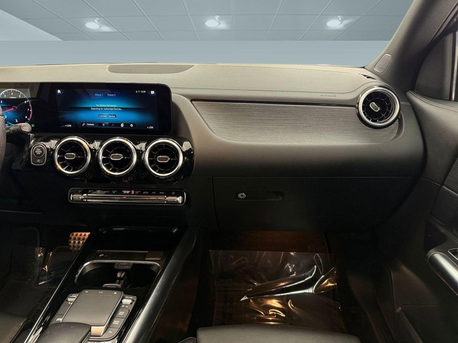 Certified 2022 Mercedes-Benz GLA 250 image 27