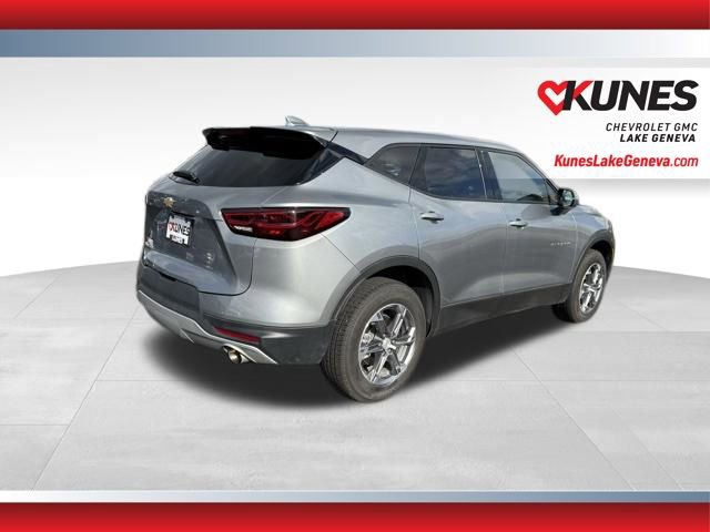 Used 2025 Chevrolet Blazer LT image 5