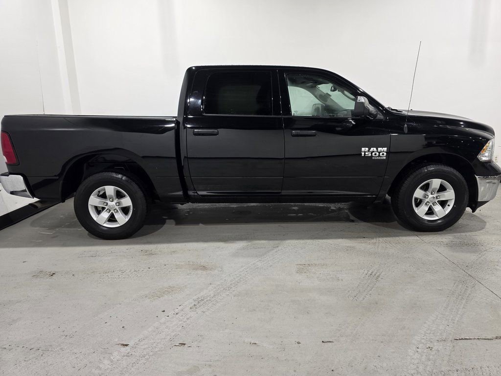 Used 2023 RAM 1500 Classic SLT w/ Trailer & Traction Group image 22