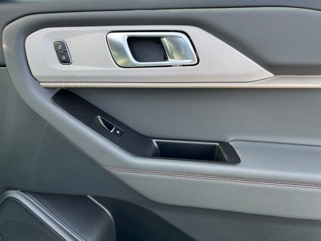 New 2026 Ford Explorer Active w/ Active Comfort Package image 22