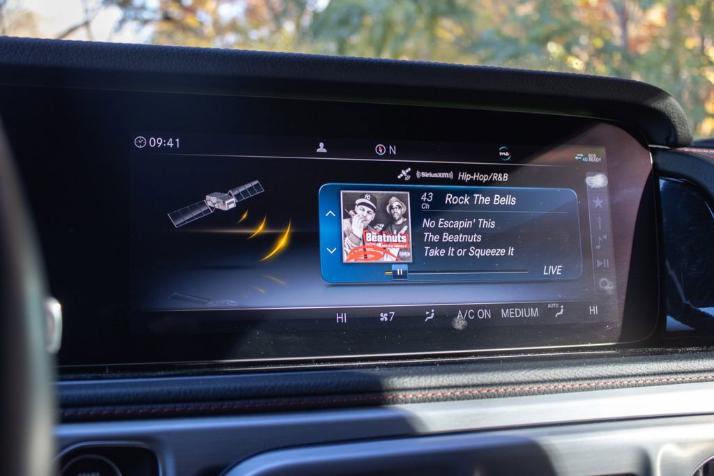 Used 2021 Mercedes-Benz G 550 image 18