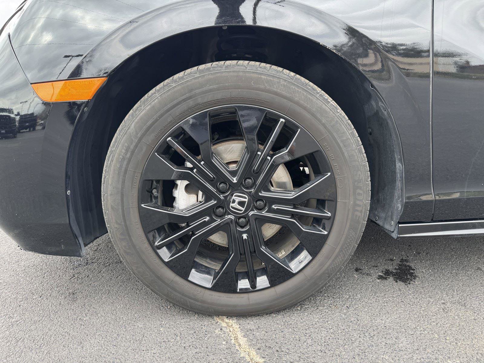 Used 2025 Honda Odyssey Sport-L image 43