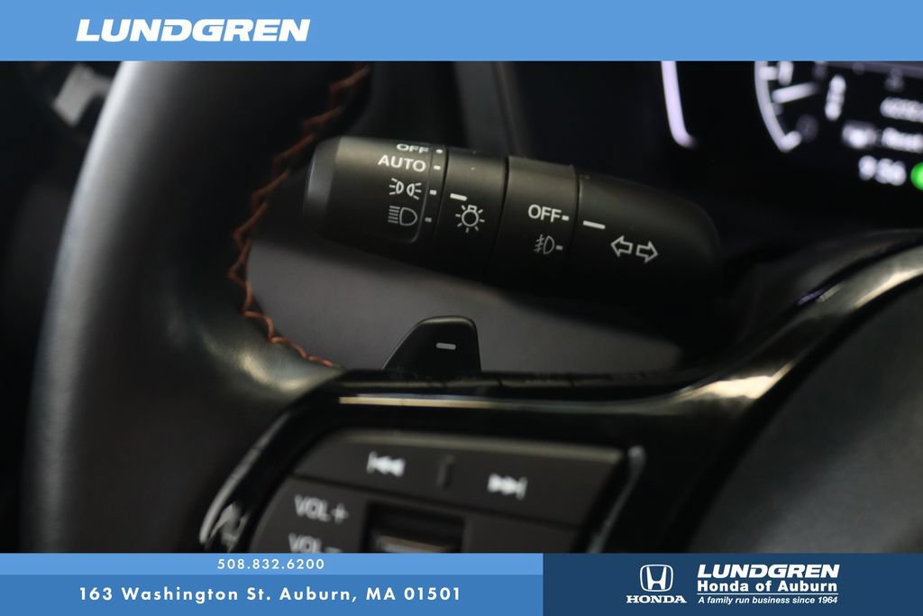 Used 2025 Honda Pilot TrailSport image 22