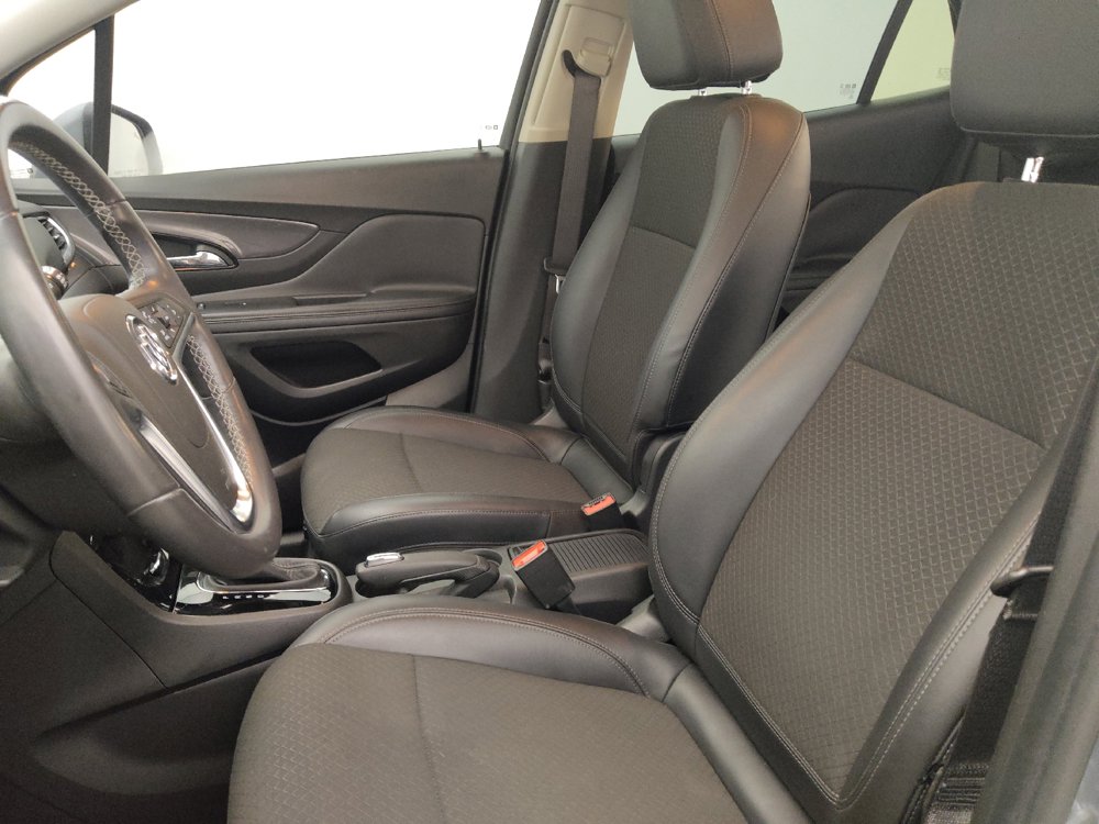 Used 2019 Buick Encore Sport Touring w/ Safety Package FWD image 17