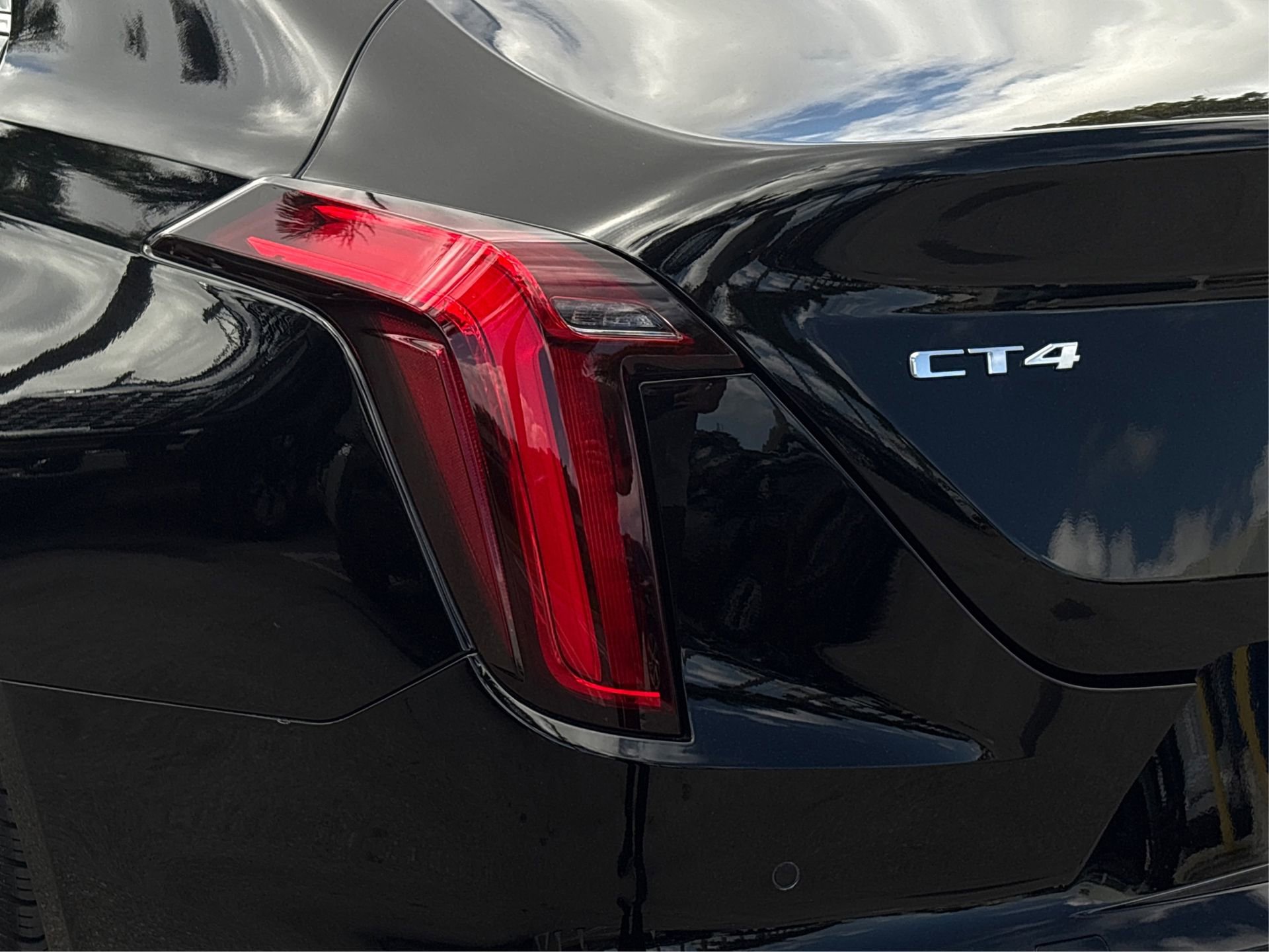 Used 2024 Cadillac CT4 Luxury image 15