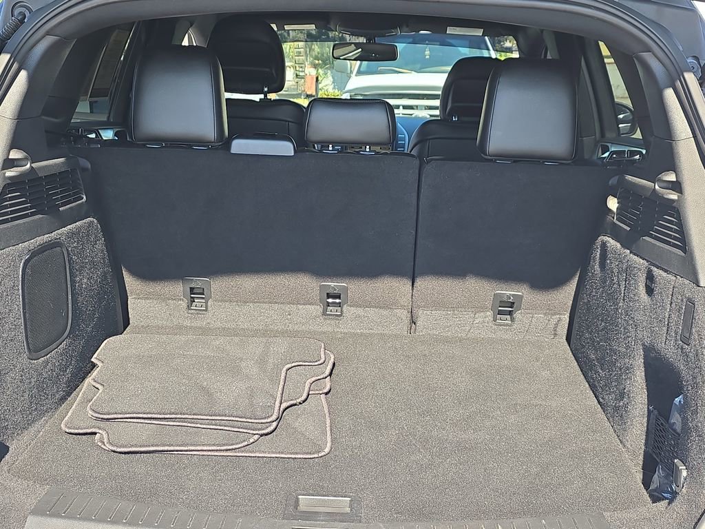 Used 2019 Lincoln MKC Premiere image 9