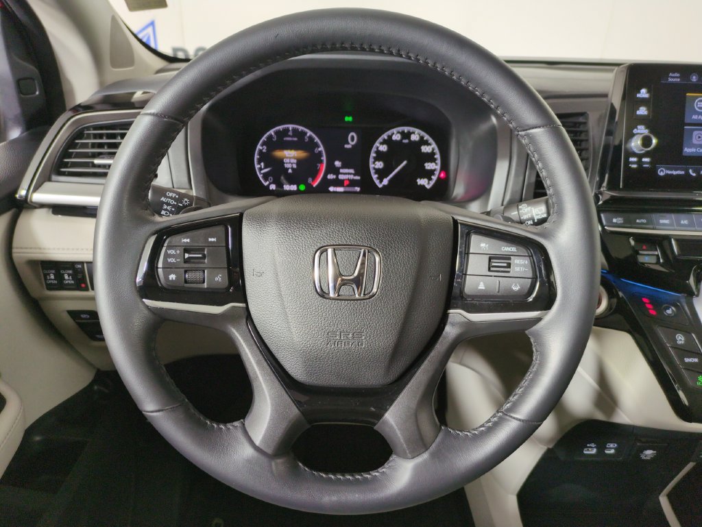 Certified 2025 Honda Odyssey Touring image 18