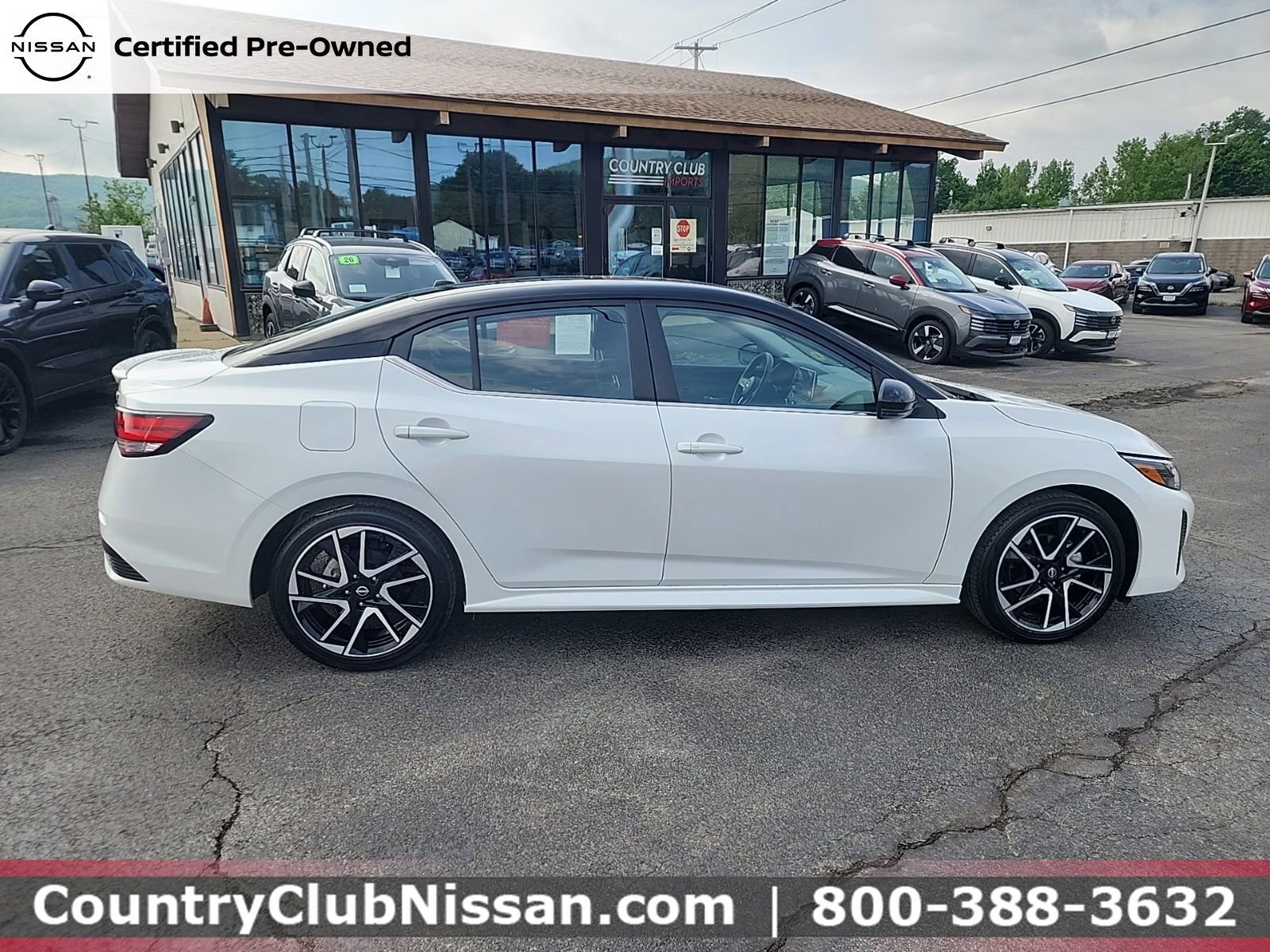 Certified 2024 Nissan Sentra SR w/ Lighting Package FWD image 9