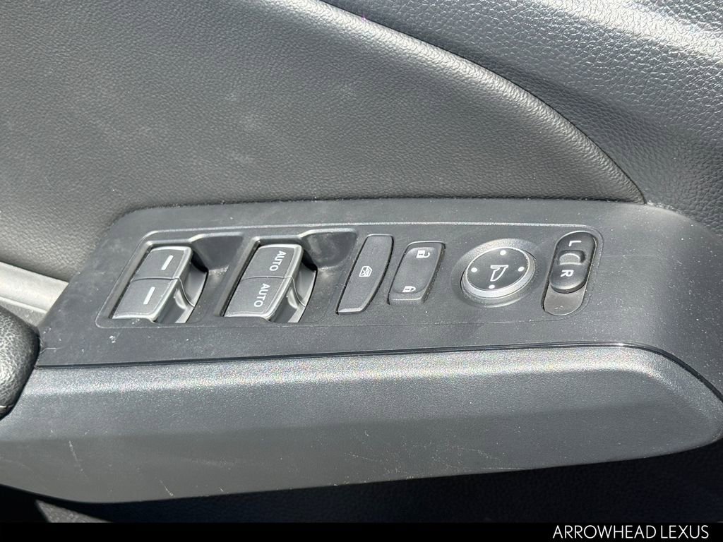 Used 2024 Honda Civic EX-L image 29