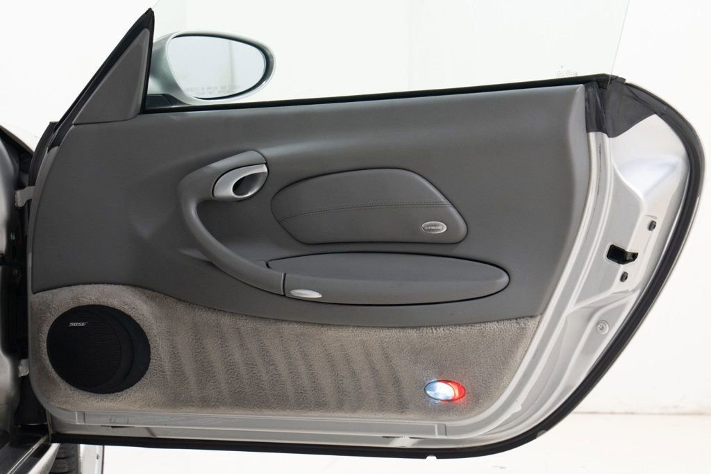 Used 2003 Porsche 911 Carrera image 26