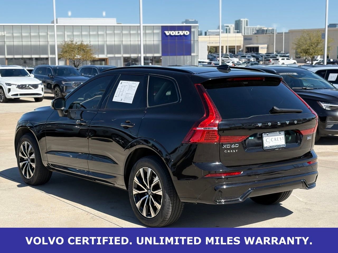 Certified 2025 Volvo XC60 B5 Plus image 6