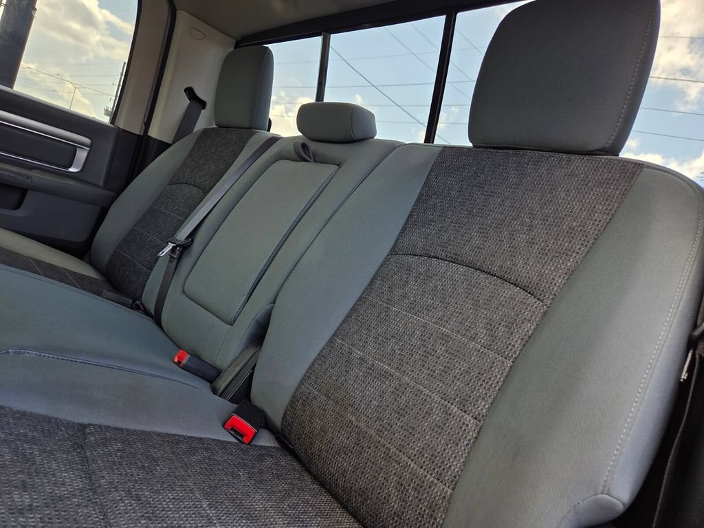 Used 2019 RAM 1500 Big Horn RWD image 22