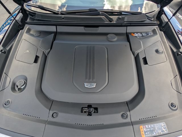 Used 2024 Cadillac Lyriq Luxury AWD/4WD image 30