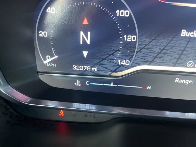 Used 2024 GMC Yukon AT4 w/ Technology Package image 24