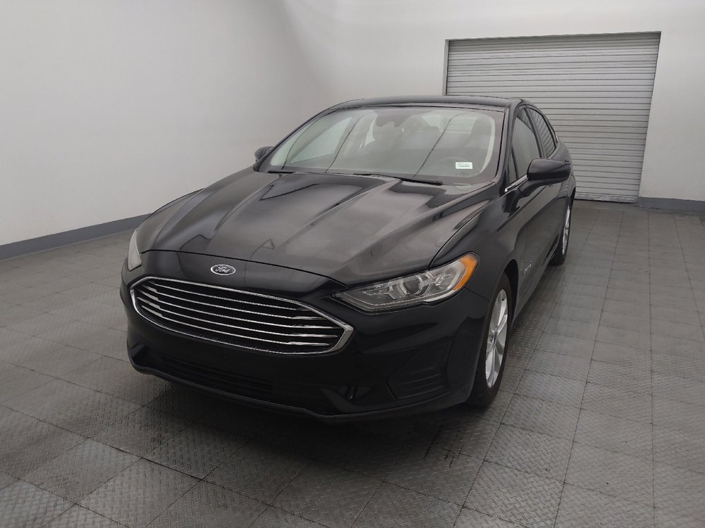 Used 2019 Ford Fusion SE FWD image 15
