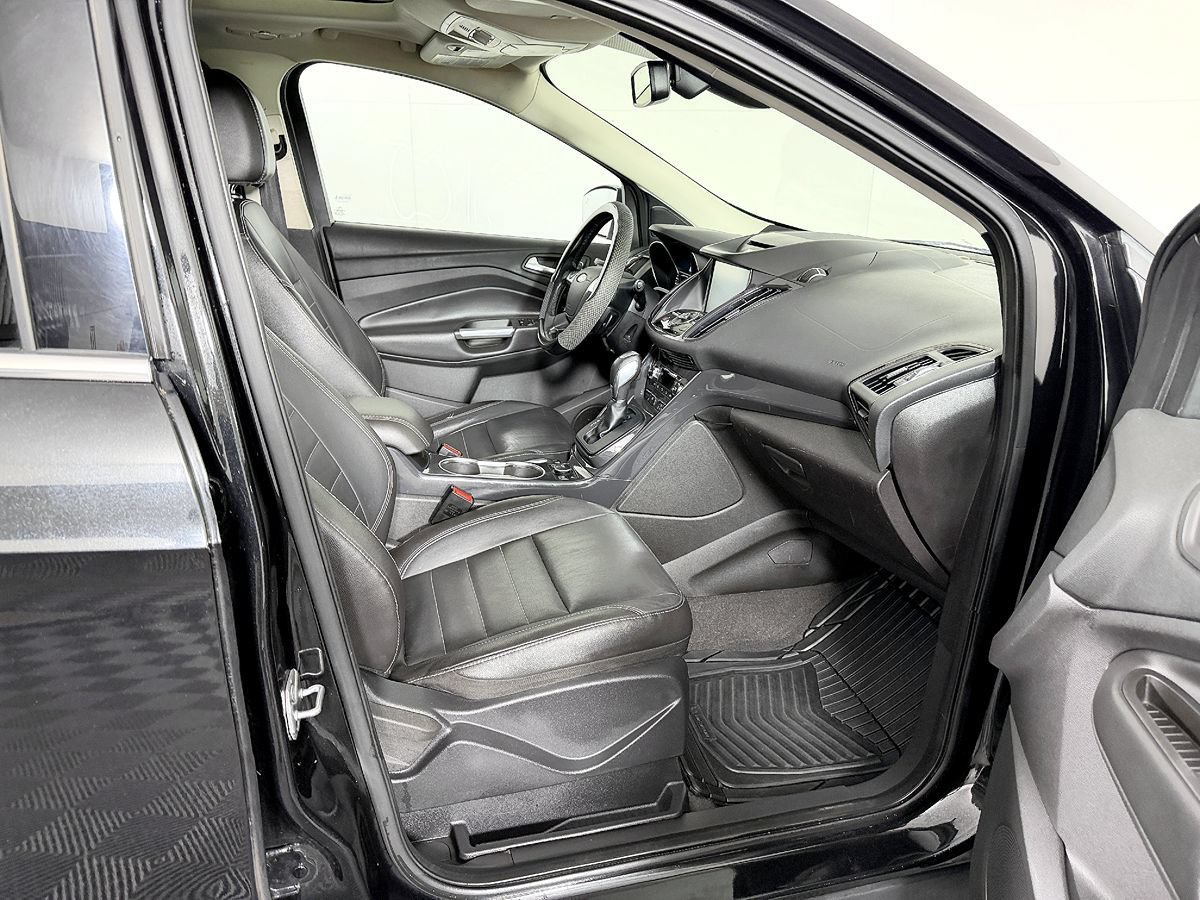 Used 2014 Ford Escape Titanium AWD/4WD image 45