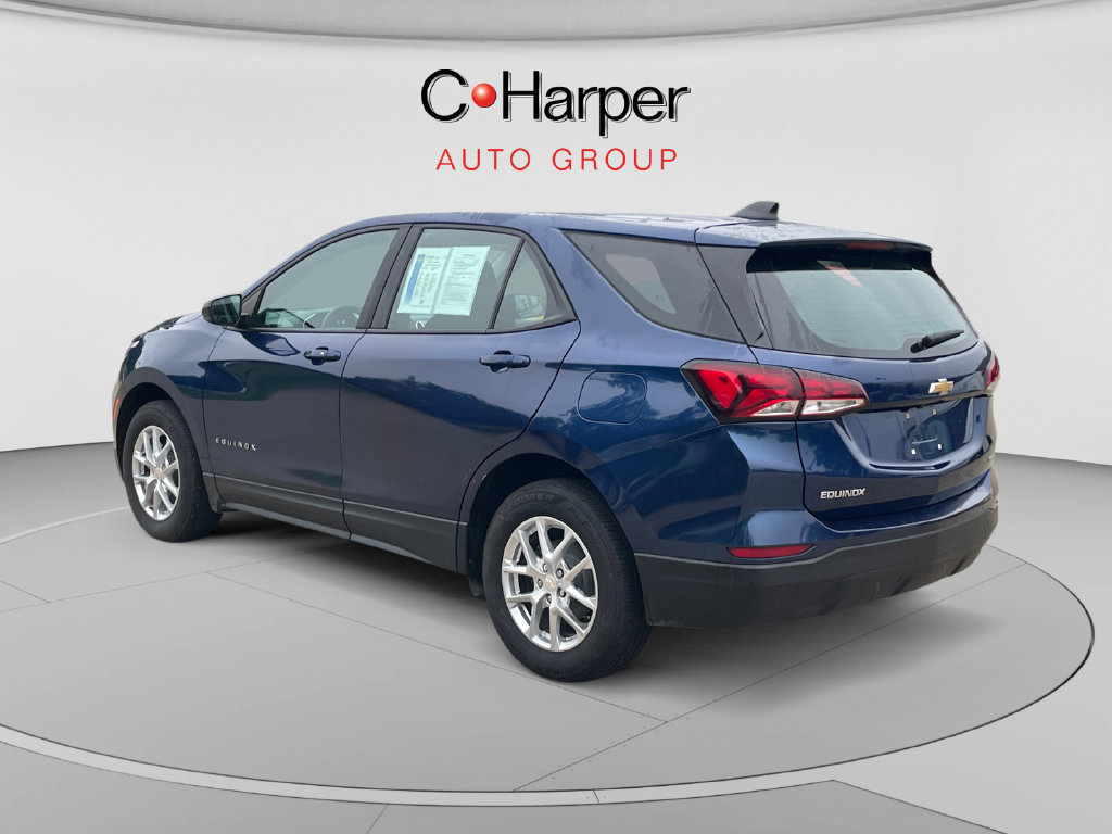 Used 2022 Chevrolet Equinox LS AWD/4WD image 5