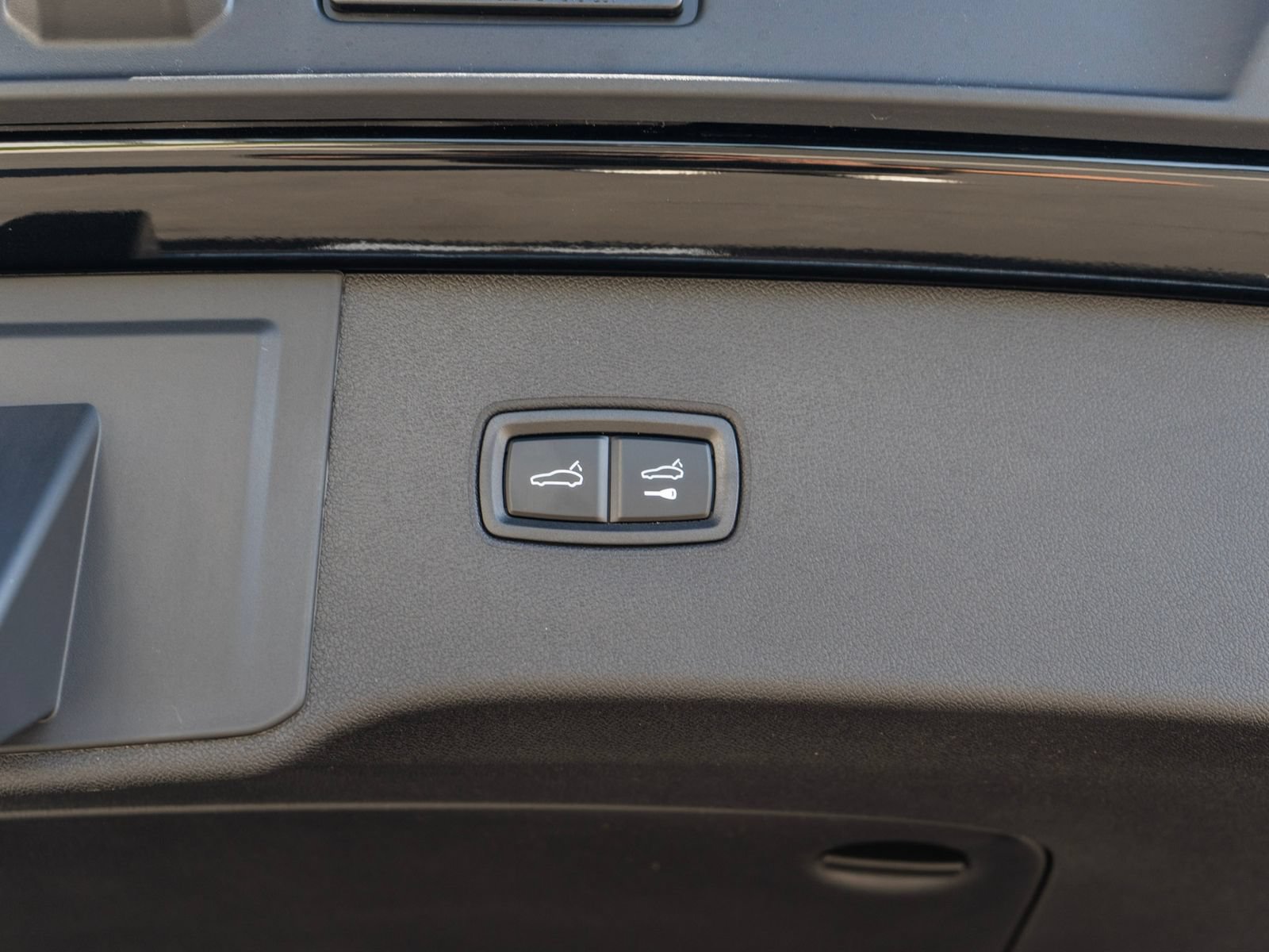 New 2026 Porsche Cayenne S AWD/4WD image 36