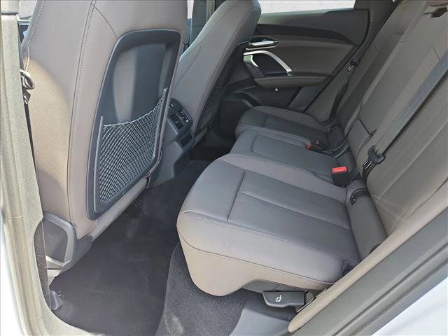 Certified 2025 Audi Q5 Premium w/ Convenience Package image 20