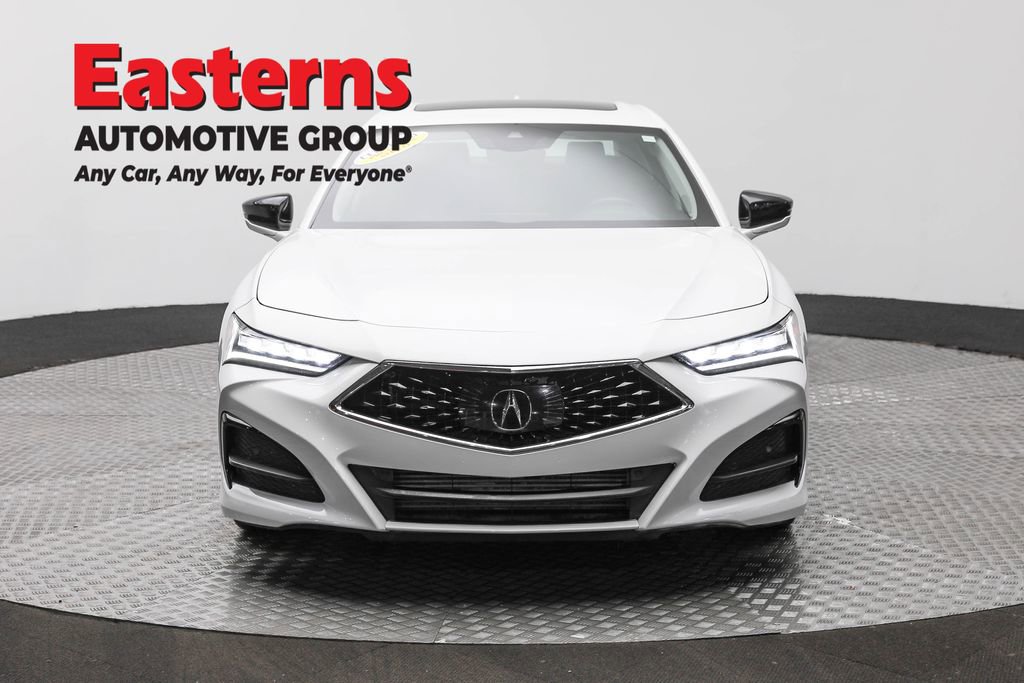 Used 2023 Acura TLX image 2