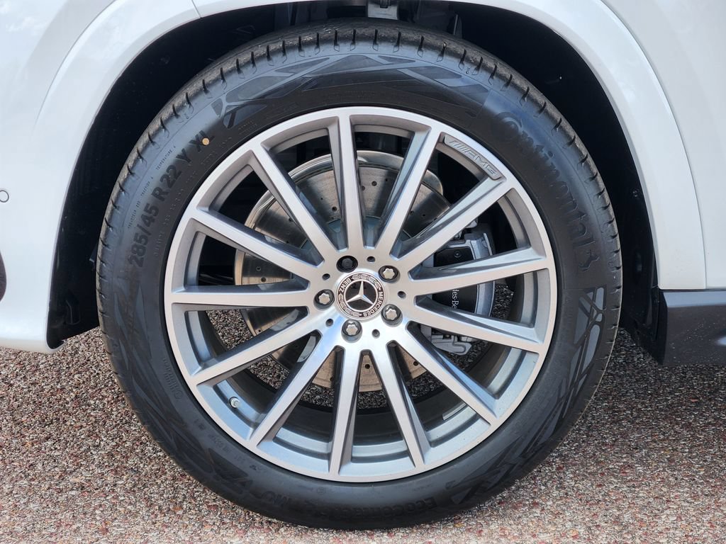 New 2026 Mercedes-Benz GLS 580 4MATIC image 10