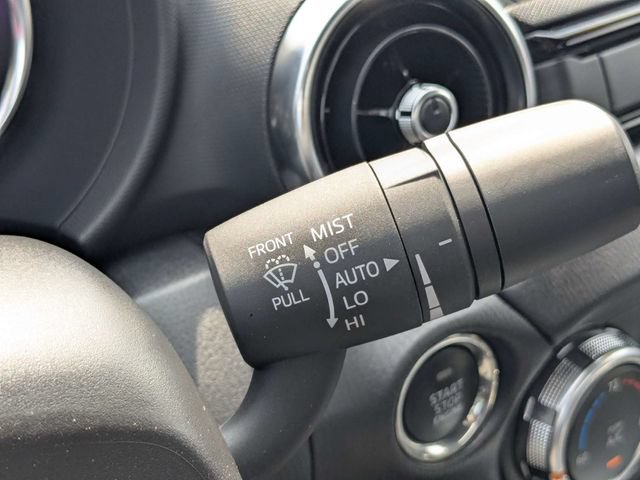 Used 2024 MAZDA MX-5 Miata RF Grand Touring RWD image 27