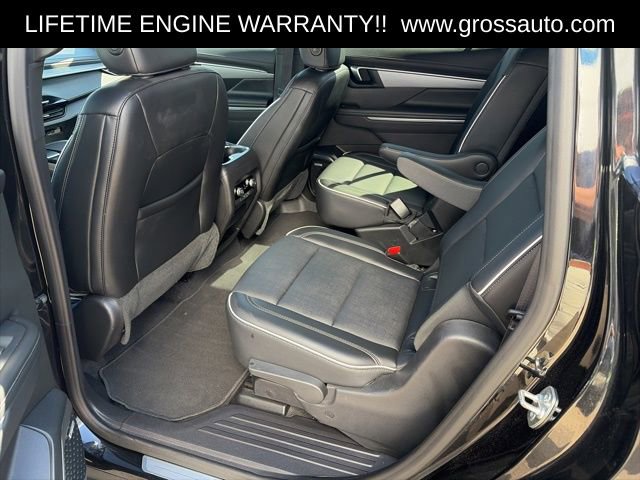 Used 2025 Buick Enclave Preferred AWD/4WD image 15