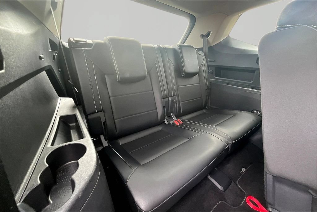 Used 2023 Volkswagen Atlas SE FWD image 25