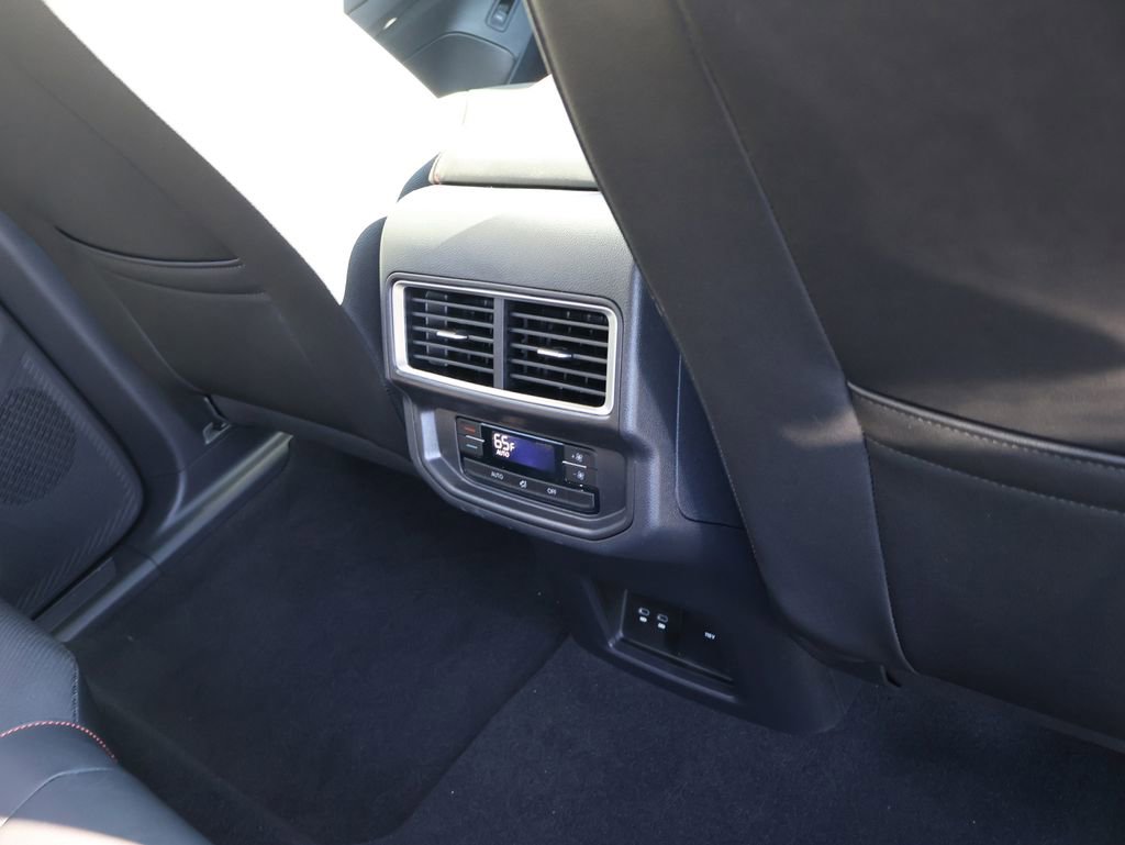 New 2026 Volkswagen Atlas Peak Edition AWD/4WD image 17