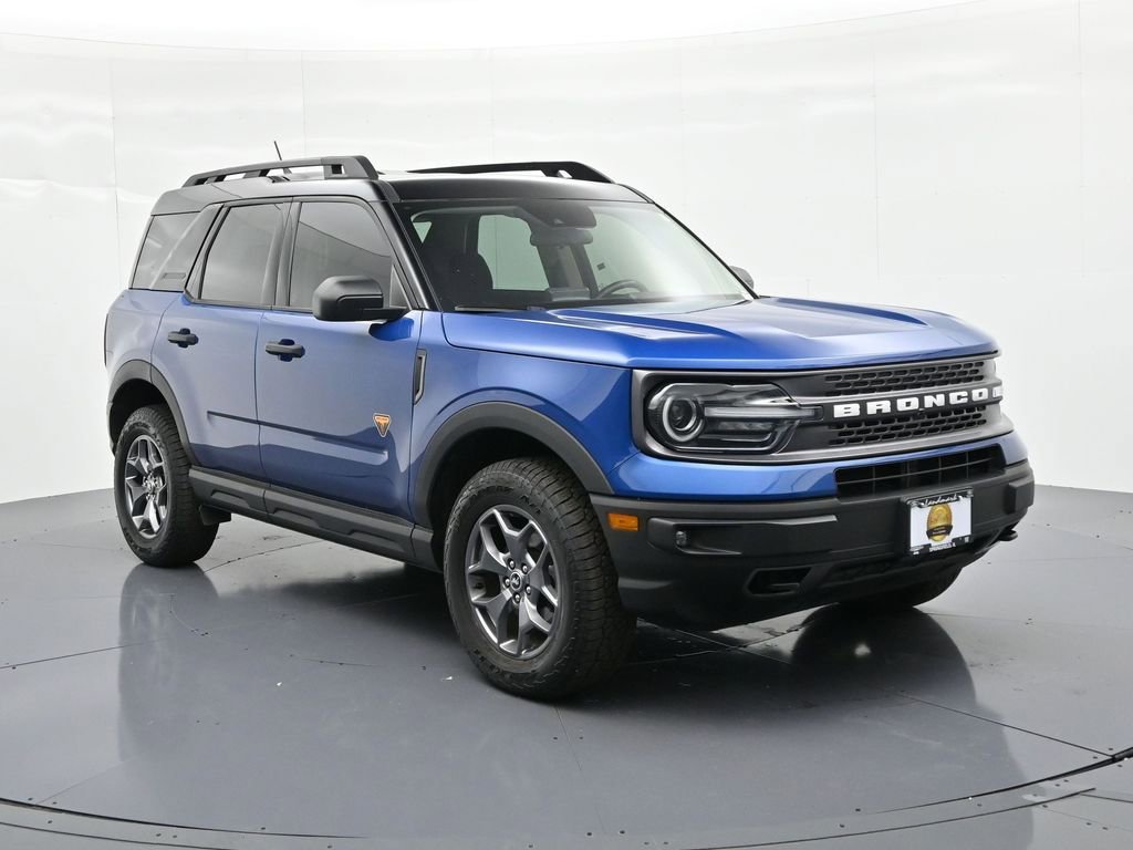 Used 2023 Ford Bronco Sport Badlands image 4