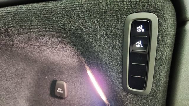 New 2026 Volvo EX90 Plus AWD/4WD image 44
