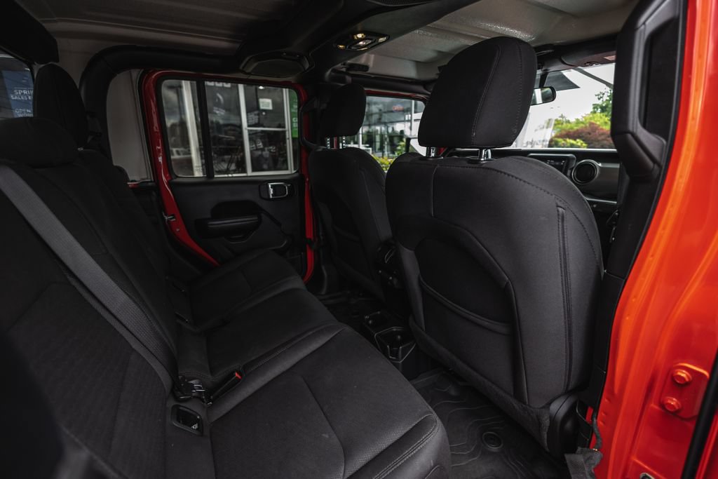 Used 2020 Jeep Gladiator Sport w/ Quick Order Package 24S AWD/4WD image 31