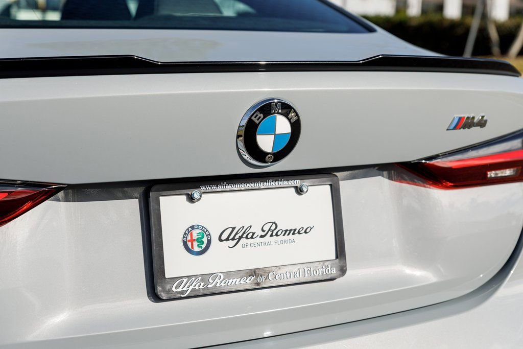 Used 2022 BMW M4 Coupe image 10