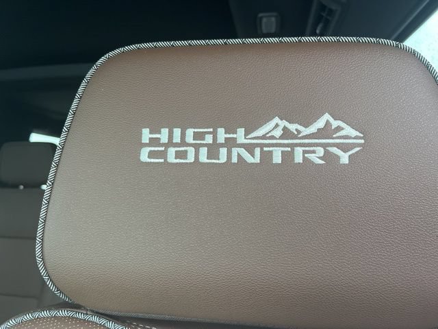 New 2024 Chevrolet Tahoe High Country w/ Advanced Technology Package AWD/4WD image 19