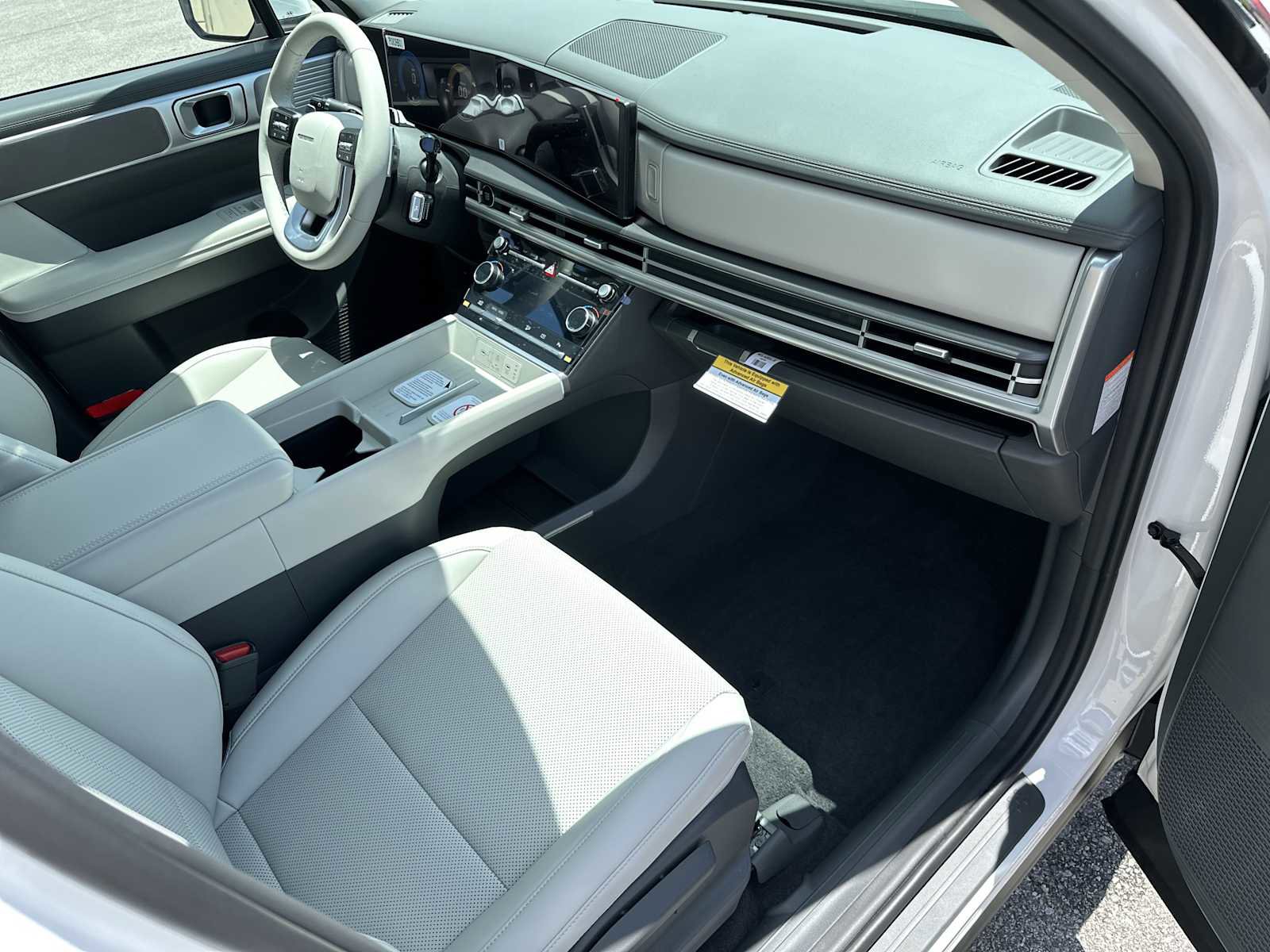 New 2026 Hyundai Santa Fe SEL FWD image 25