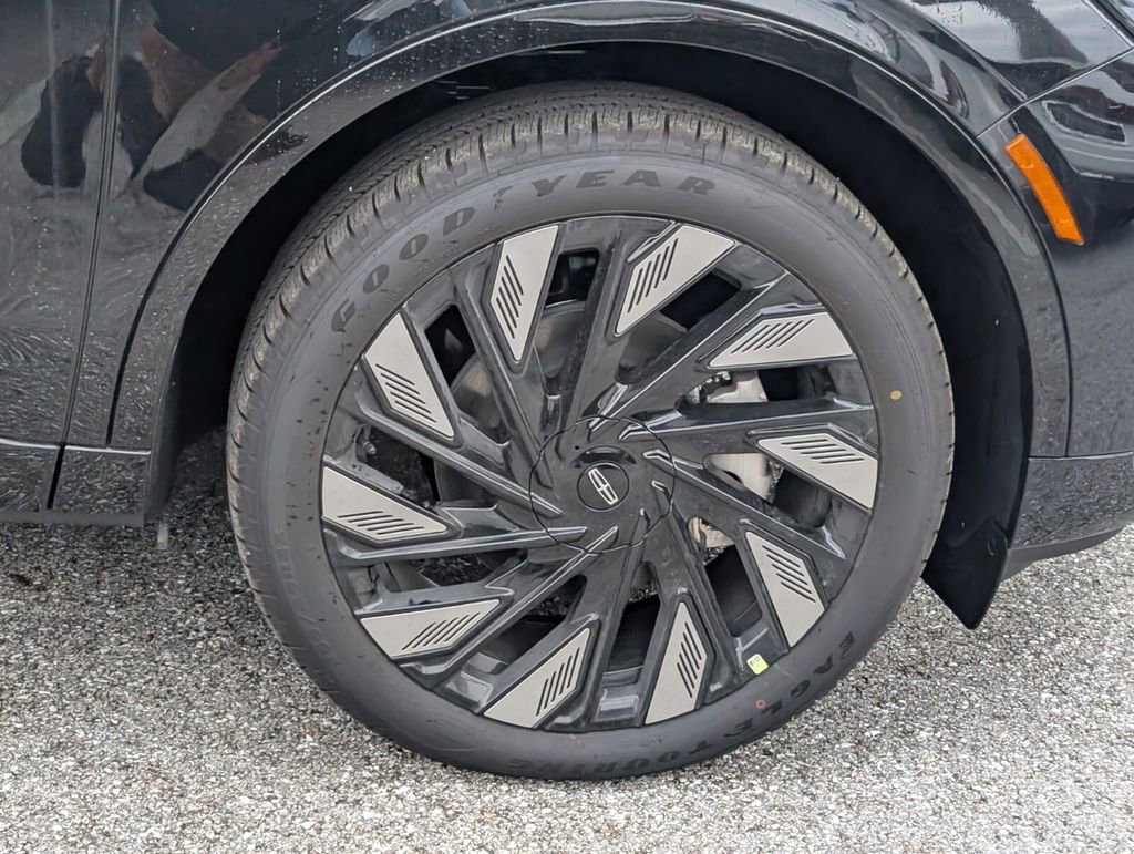 New 2026 Lincoln Nautilus Reserve AWD/4WD image 9