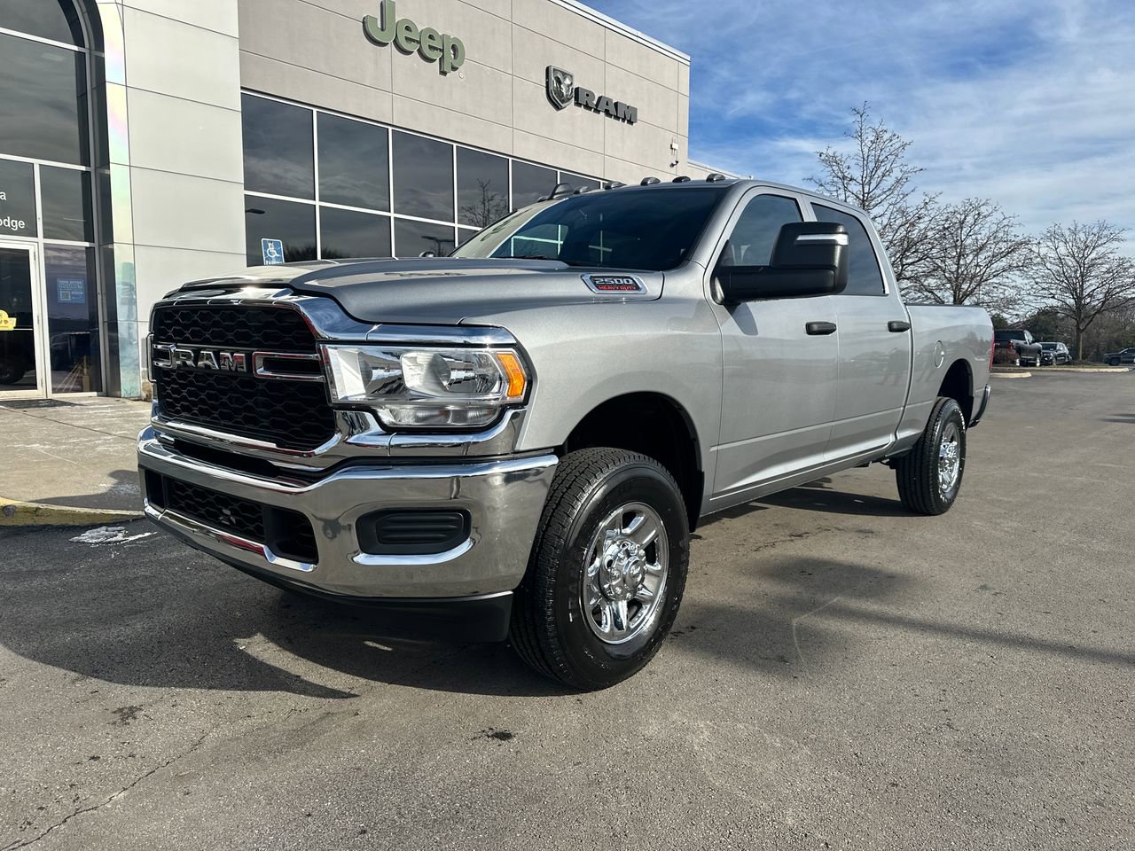 New 2024 RAM 2500 Tradesman w/ Chrome Appearance Group image 7