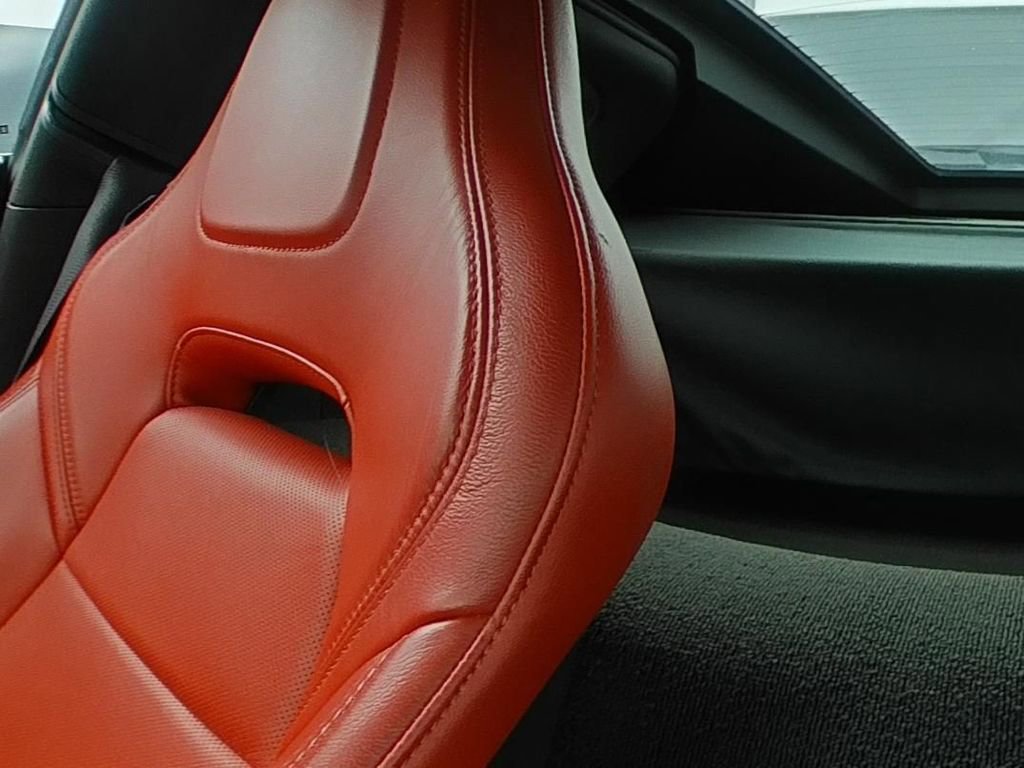 Used 2015 Chevrolet Corvette Stingray Coupe RWD image 9