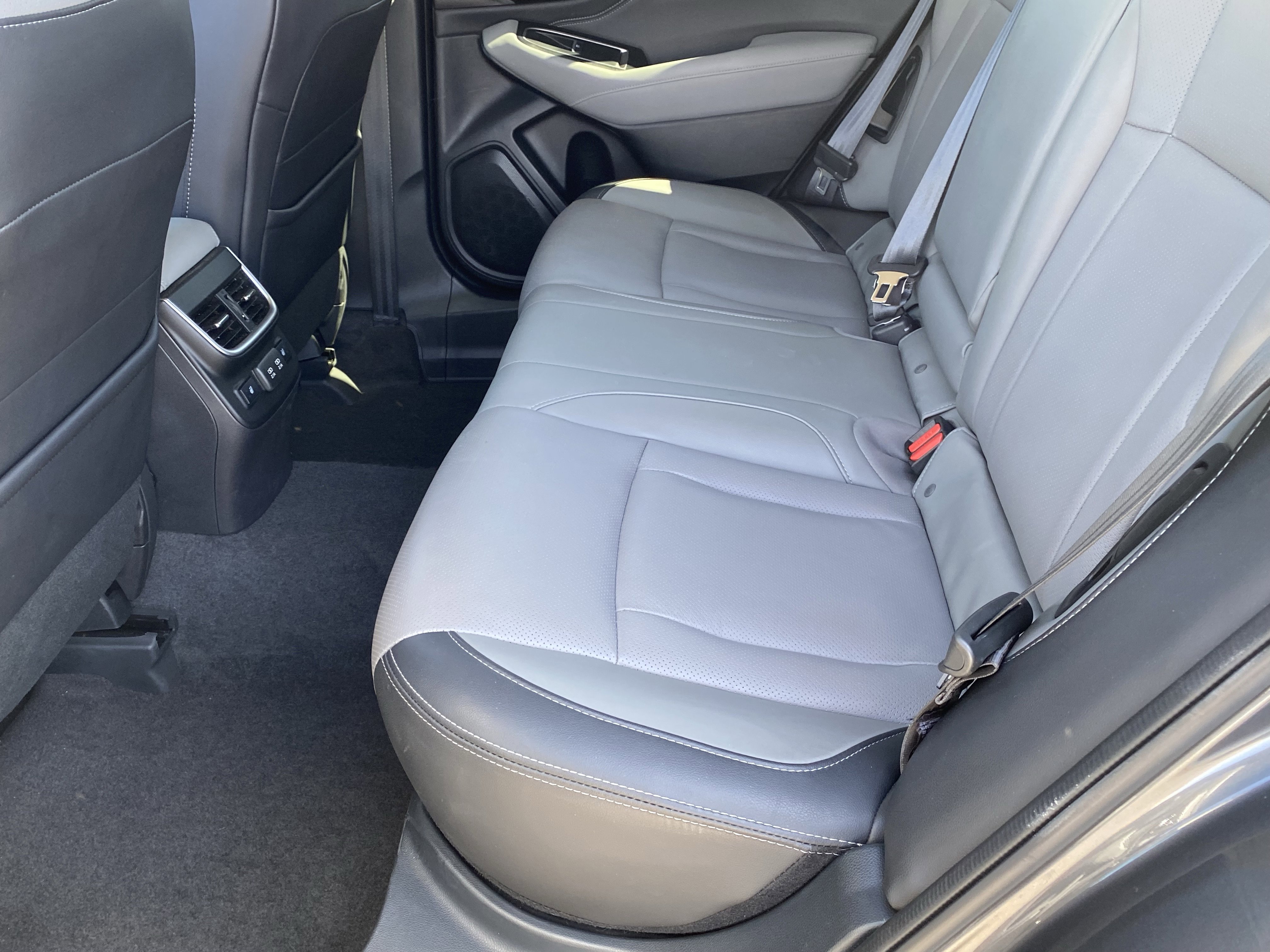 Used 2021 Subaru Outback Limited AWD/4WD image 15