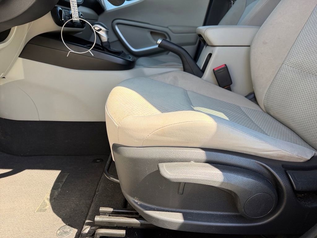 Used 2020 Kia Soul LX image 10