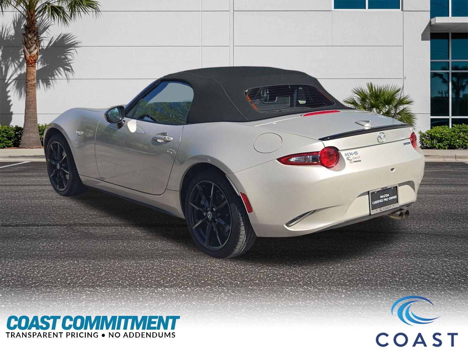 Used 2023 MAZDA MX-5 Miata Club image 9