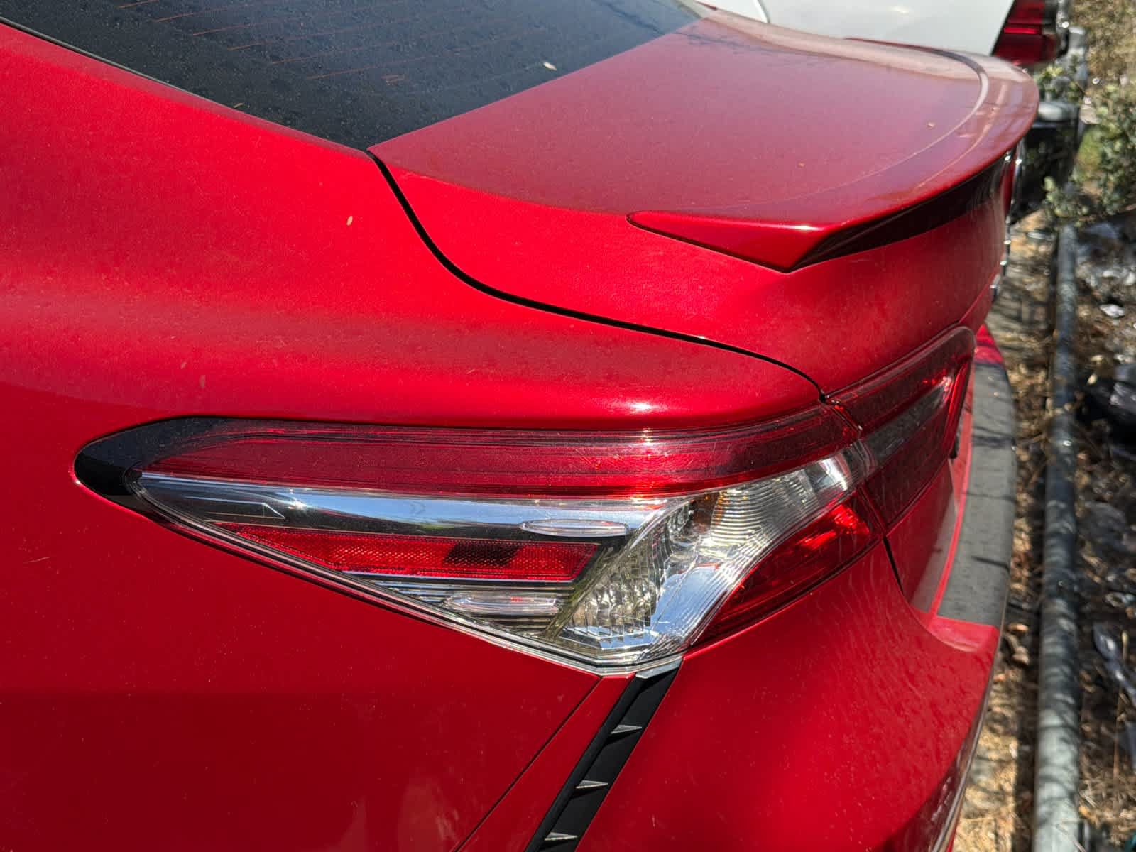 Used 2020 Toyota Camry SE w/ Convenience Package FWD image 13
