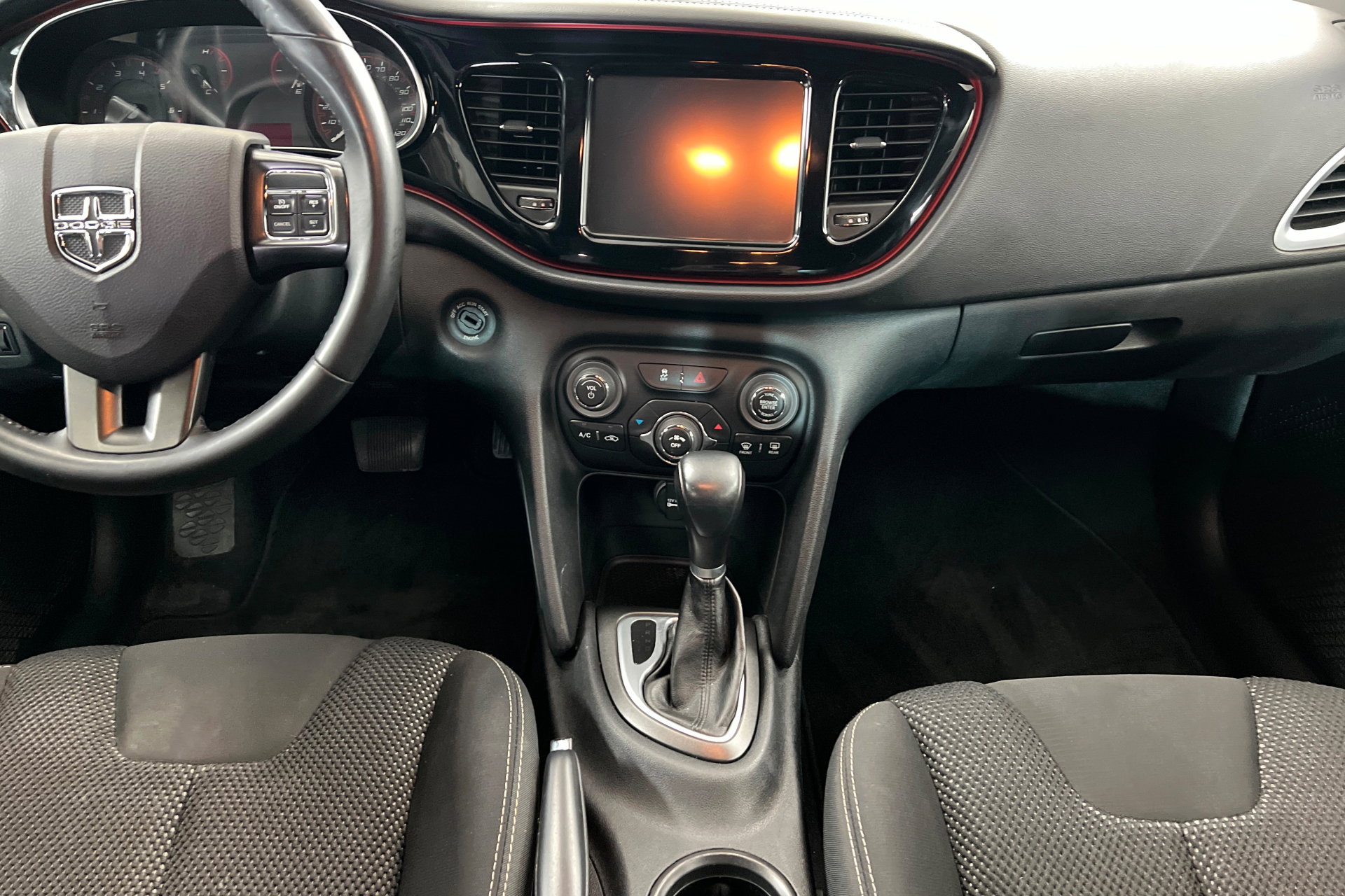 Used 2016 Dodge Dart SXT w/ Rallye Appearance Group FWD image 14